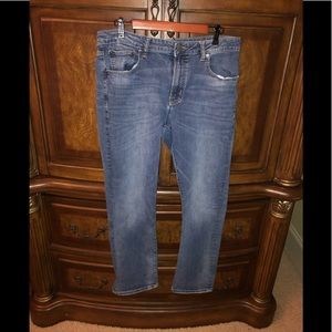 EUC Men’s  American Eagle Jeans Size 36/30